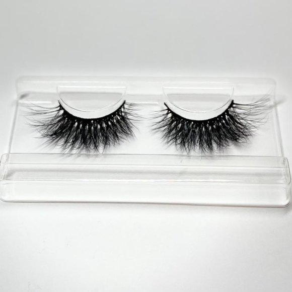 16 MM Mink lash - Picture 3 of 3